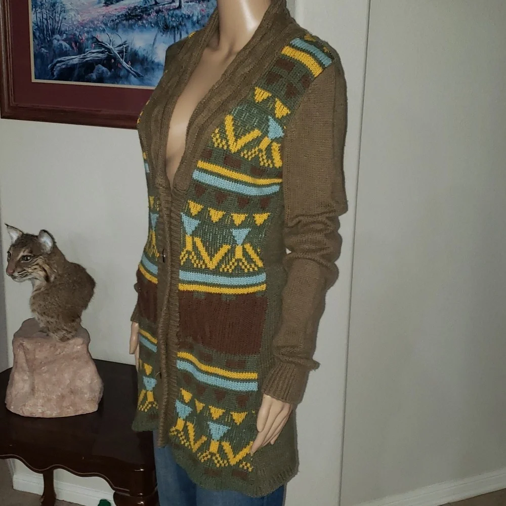 BKE Sweater Womens Large Green Brown Yellow Aztec Cardigan Button Up Buckle m - Picture 2 of 8